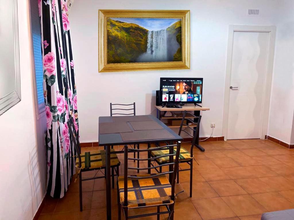 Don Quijote Apartaments Tph مدريد المظهر الخارجي الصورة